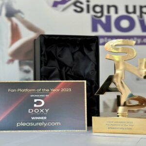 Pleasurely.com Takes Centre Stage, Winning “Fan Platform of the Year 2023” at the Prestigious SNAP Awards